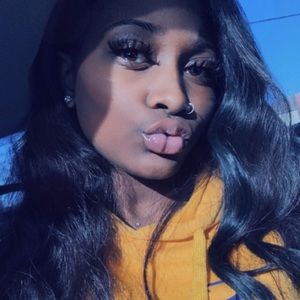 Meet your Posher, Sharonecee